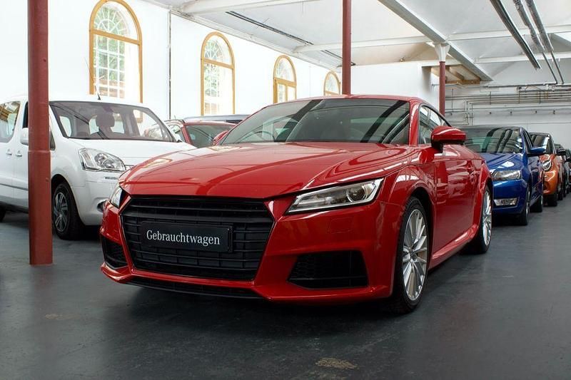 Rot Gebraucht 2016 Audi TT Ambiente Coupé | 18.990 € (Fairer Preis) - Bild 1/4