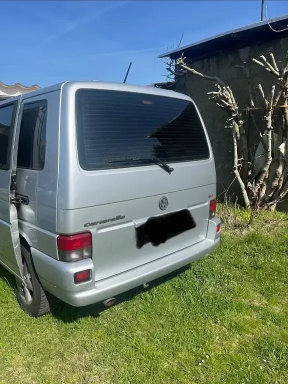 Gebraucht VW Caravelle 204 PS (150 kW) 2003 Grau Van
