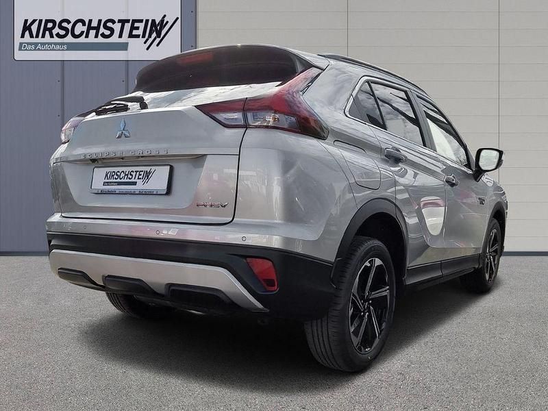 Gebraucht Mitsubishi Eclipse Cross Plus 188 PS (138 kW) 2022 Silber SUV