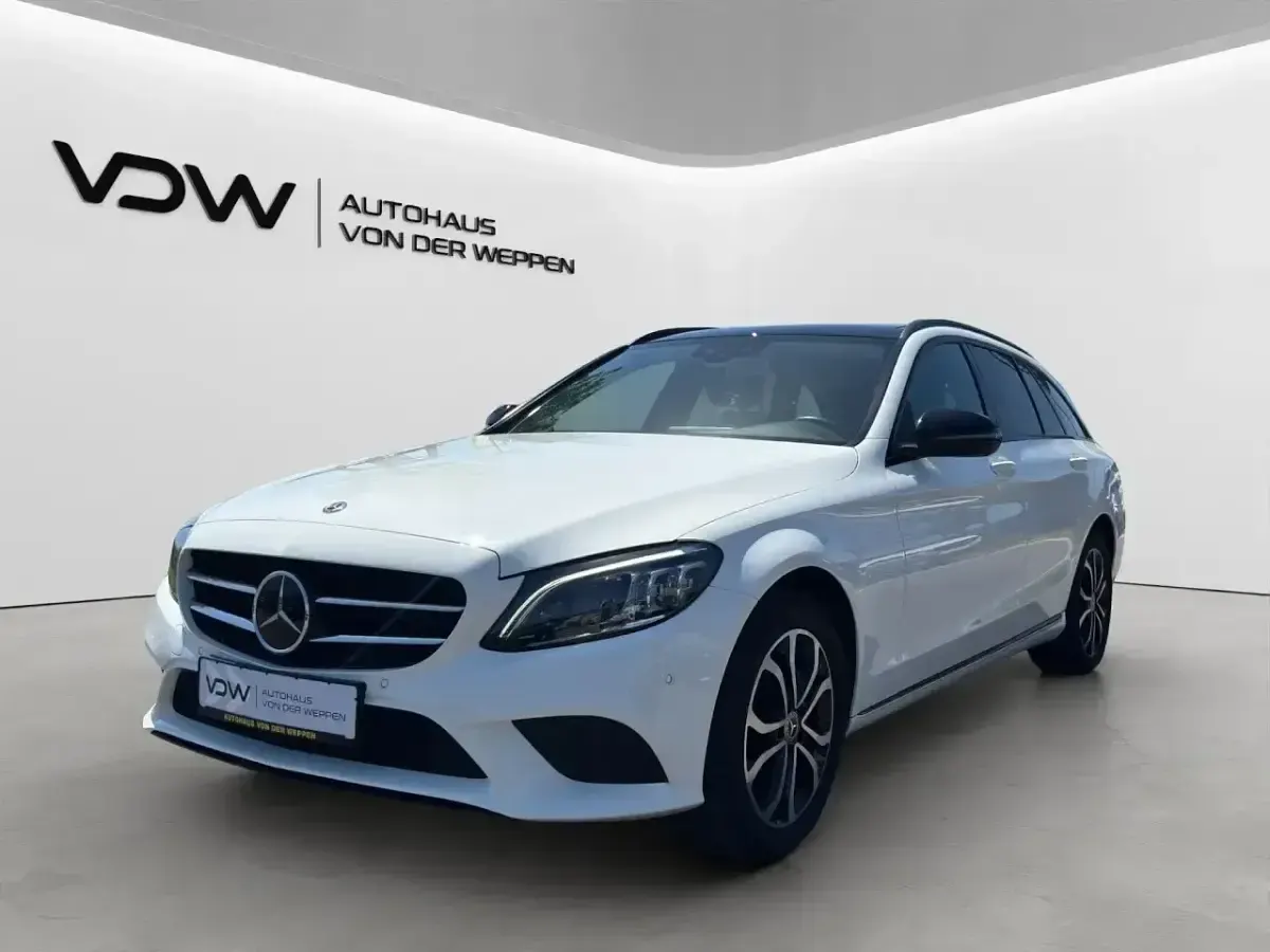 Gebraucht Mercedes C200 Avantgarde 184 PS (135 kW) 2019 Kombi