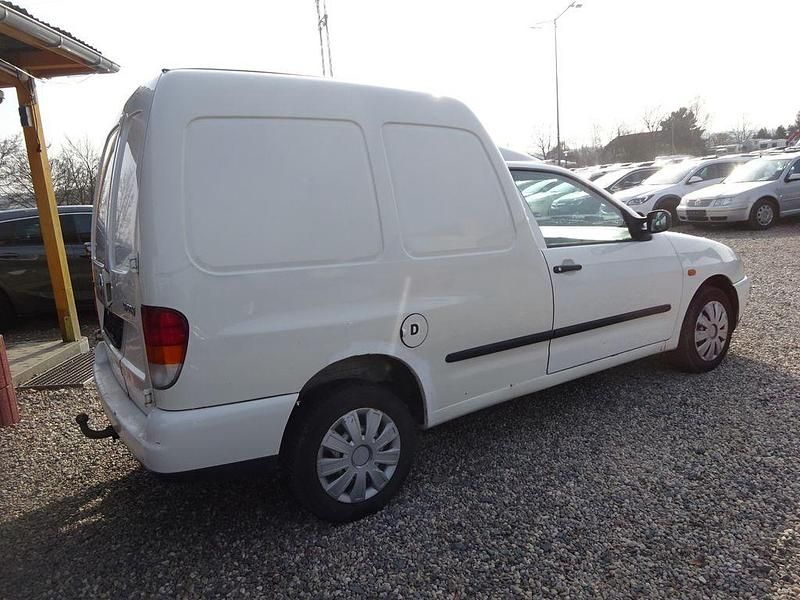 Gebraucht VW Caddy 64 PS (47 kW) 2002 Weiß Van / Kleinbus