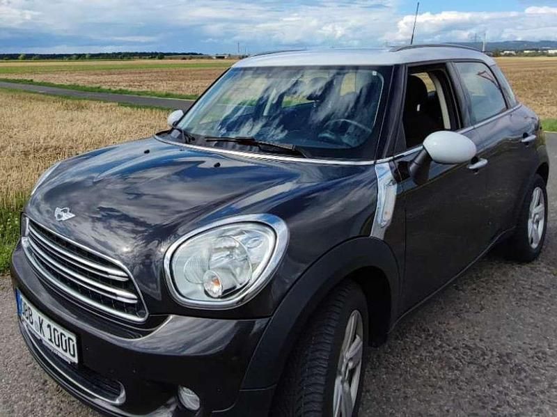 Bronze Gebraucht 2016 Mini Park Lane Countryman SUV | 7.500 € - Bild 1/2