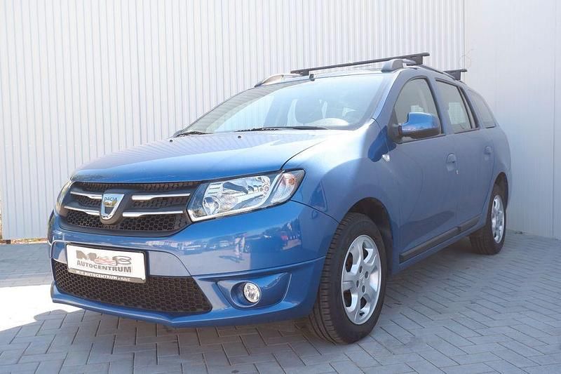 Blau Gebraucht 2015 Dacia Logan Limousine | 5.890 € (Fairer Preis) - Bild 1/4