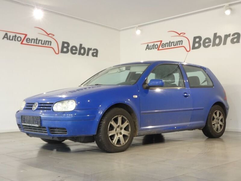Blau Gebraucht 2001 VW Golf IV Limousine | 1.500 € (Superpreis) - Bild 1/4