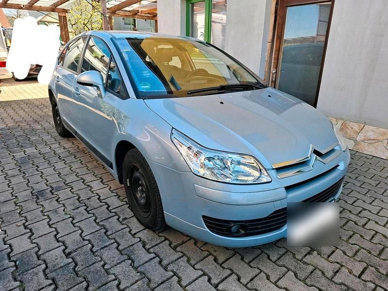 Używany Citroën C4 109 KM (80 kW) 2006 Szary Sedan/Limuzyna