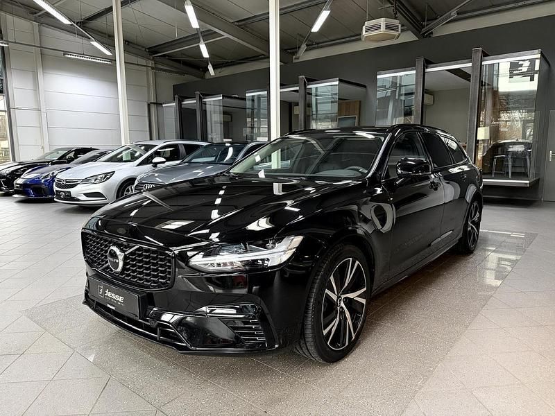 Gebraucht Volvo V90 Plus 398 PS (292 kW) 2022 Schwarz metallic Kombi