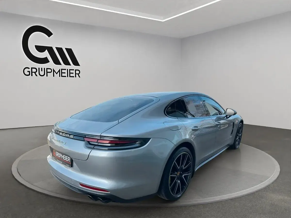 Gebraucht Porsche Panamera Turbo S E-Hybrid 680 PS (500 kW) 2018 Silber Kleinwagen