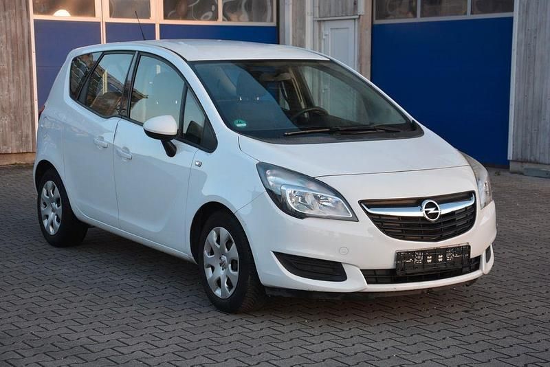 Gebraucht Opel Meriva 101 PS (74 kW) 2014 Weiß Van / Kleinbus
