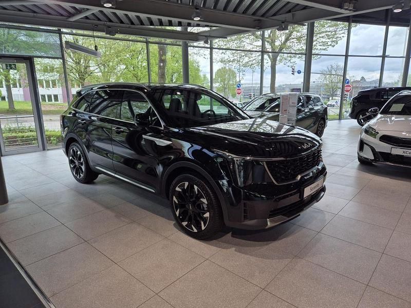 Aurora schwarz metallic Gebraucht 2025 Kia Sorento Platinum SUV | 60.900 € (Fairer Preis) - Bild 1/4