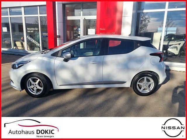 Gebraucht Nissan Micra Acenta 90 PS (66 kW) 2018 Weiß Kleinwagen