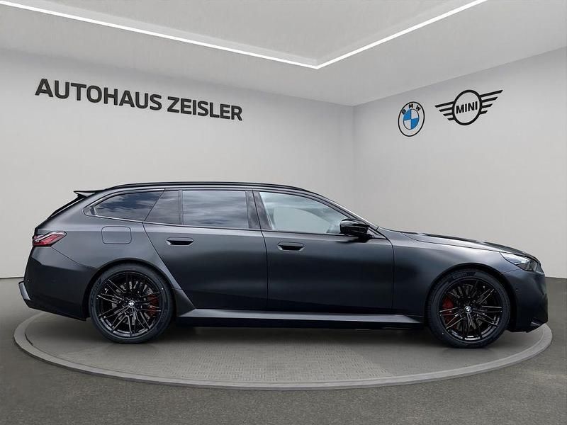 Neu BMW M5 Performance 727 PS (534 kW) 2025 Schwarz Kombi