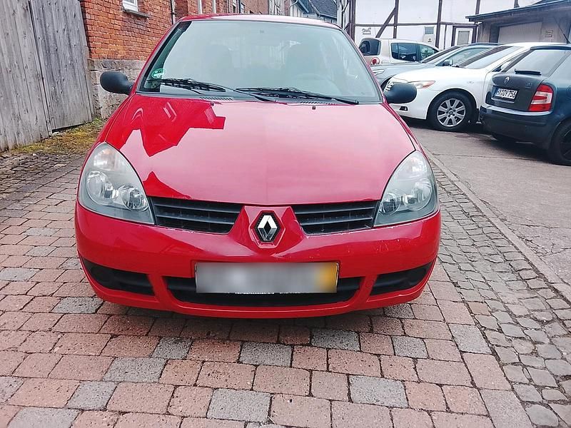 Gebraucht Renault Clio II 60 PS (44 kW) 2007 Rot Kleinwagen