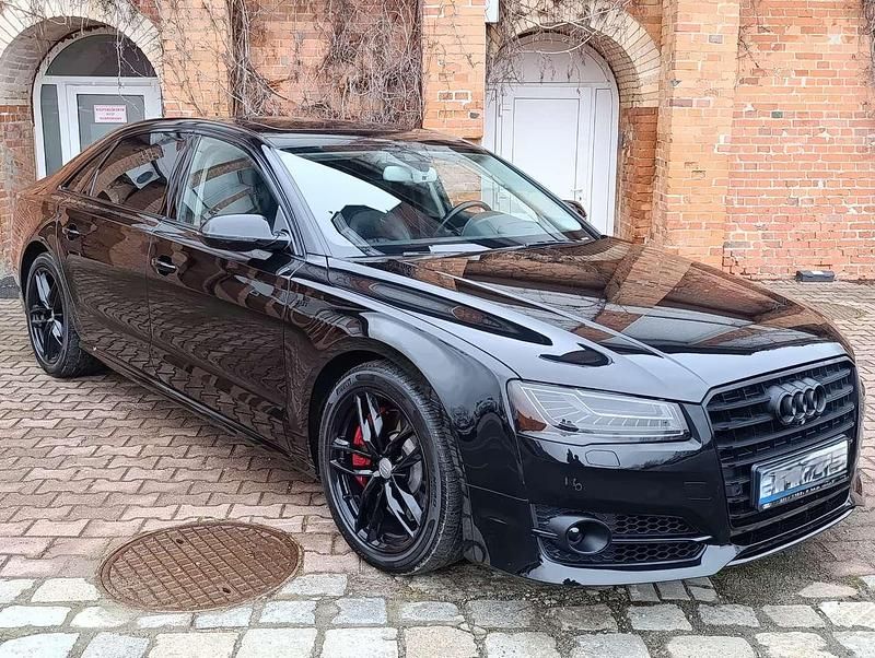 Schwarz Gebraucht 2017 Audi A8L S-Line Limousine | 27.999 € - Bild 1/4