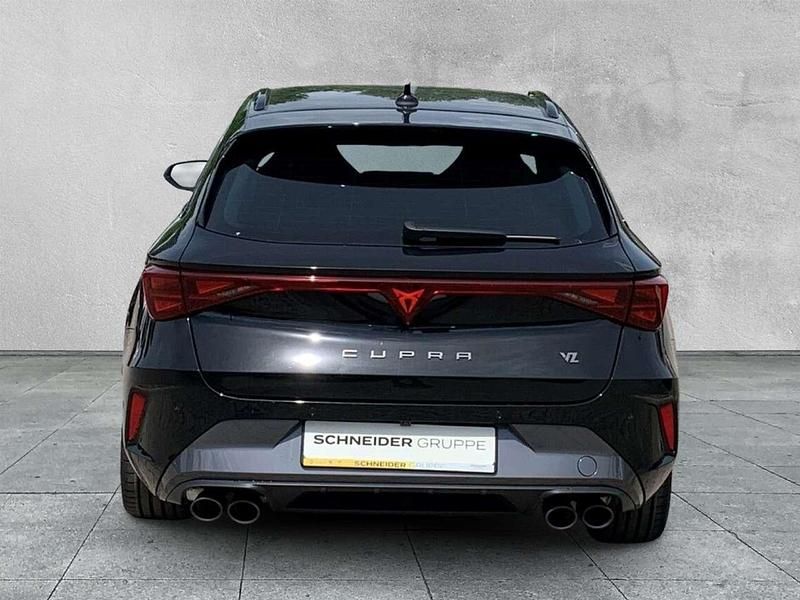 Neu Cupra Leon VZ 333 PS (244 kW) 2025 Schwarz Limousine