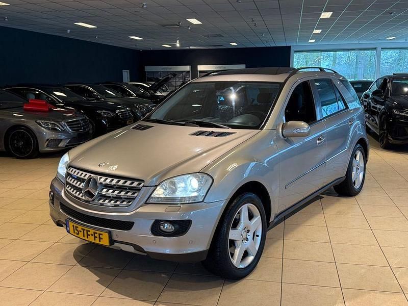 Gebraucht Mercedes ML280 190 PS (139 kW) 2006 Grau SUV