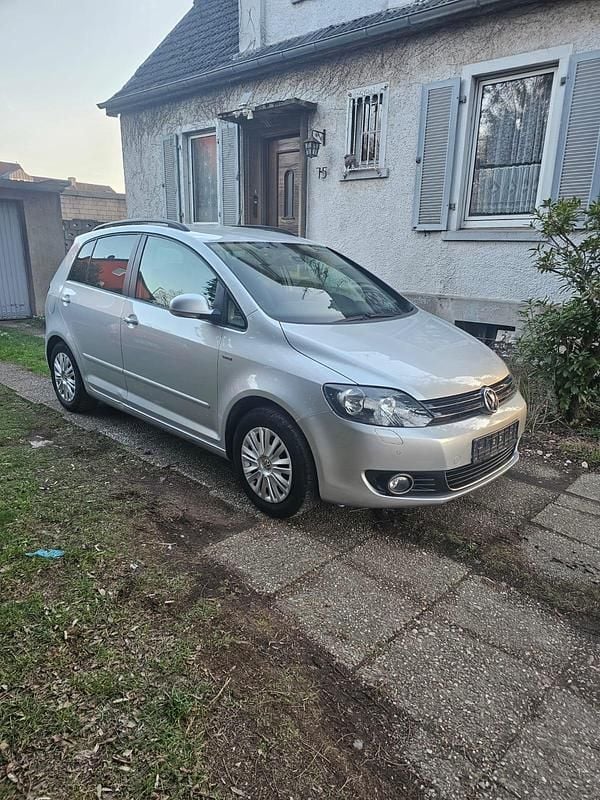 Gebraucht VW Golf VII 122 PS (89 kW) 2013 Silber Limousine