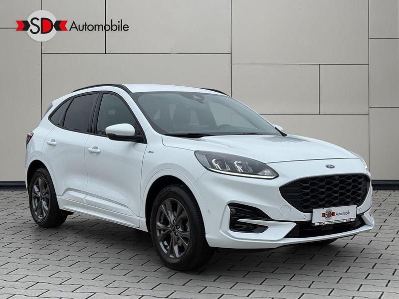 Weiß Gebraucht 2022 Ford Kuga ST-Line SUV | 28.450 € (Guter Preis) - Bild 1/4