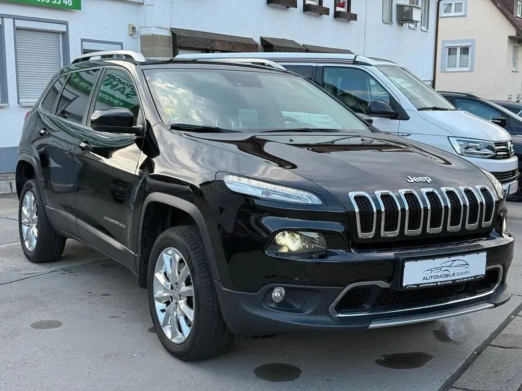 Gebraucht Jeep Cherokee Limited 200 PS (147 kW) 2017 Schwarz SUV