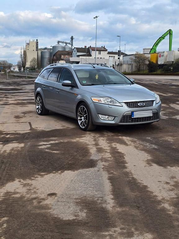 Gebraucht Ford Mondeo Titanium S 175 PS (128 kW) 2008 Silber Limousine