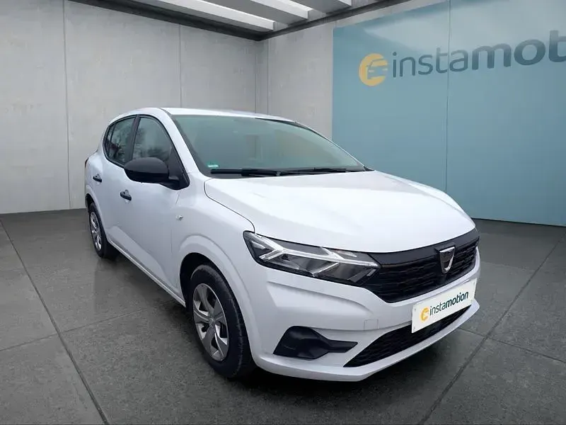 Gebraucht Dacia Sandero 91 PS (66 kW) 2022 Weiß Kleinwagen