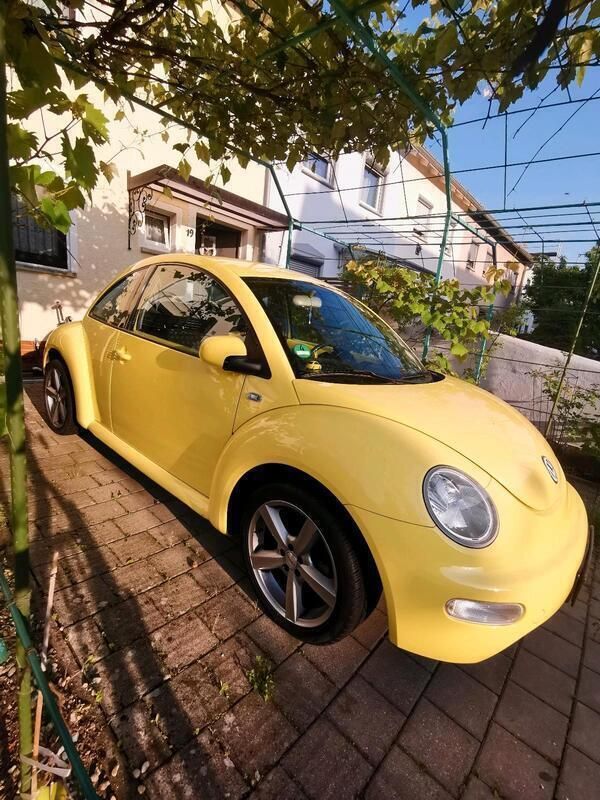 Gelb Gebraucht 2000 VW Beetle Kleinwagen | 3.500 € (Teuer) - Bild 1/3