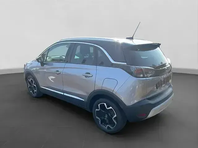 Gebraucht Opel Crossland Ultimate 131 PS (96 kW) 2021 Kontrast grau/quarz silber SUV