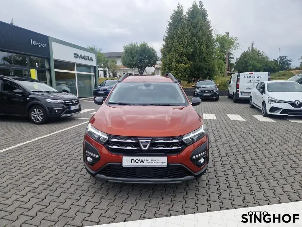 Gebraucht Dacia Jogger Extreme 101 PS (74 kW) 2022 Braun Van / Kleinbus