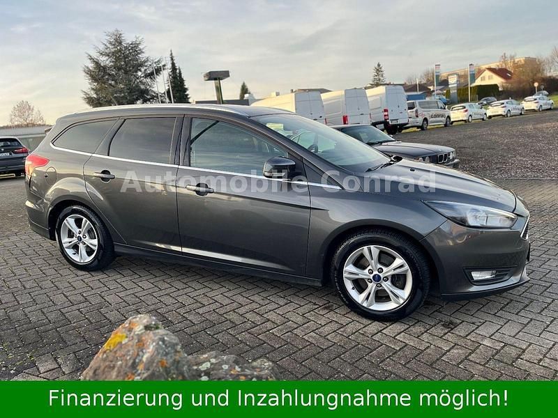Gebraucht Ford Focus Sport 150 PS (110 kW) 2015 Grau Kombi