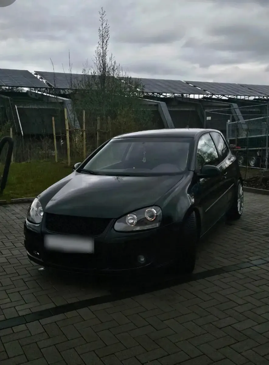 Gebraucht VW Golf V 170 PS (125 kW) 2008 Schwarz Kleinwagen
