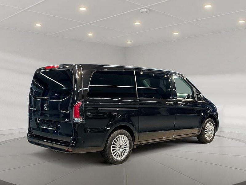 Usata Mercedes Vito 237 CV (174 kW) 2025 Nero Furgone