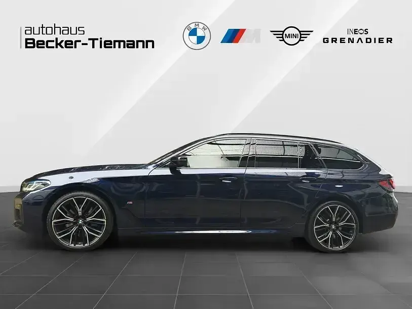 Gebraucht BMW 540 M Sport 340 PS (250 kW) 2023 Bmw individual tansanitblau Kombi
