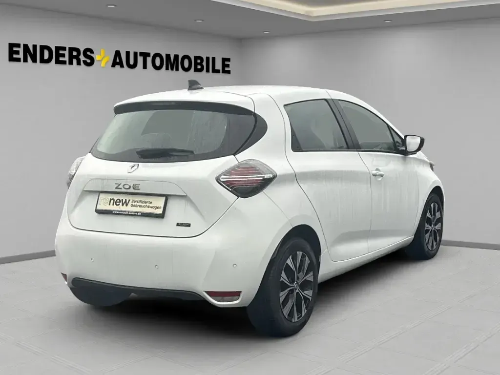 Gebraucht Renault Zoe Evolution 50 kW (69 PS) 2022 Weiss Kleinwagen