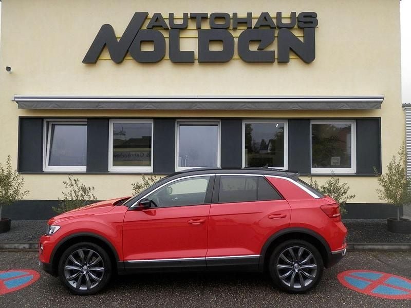Gebraucht VW T-Roc Style 150 PS (110 kW) 2018 Rot SUV