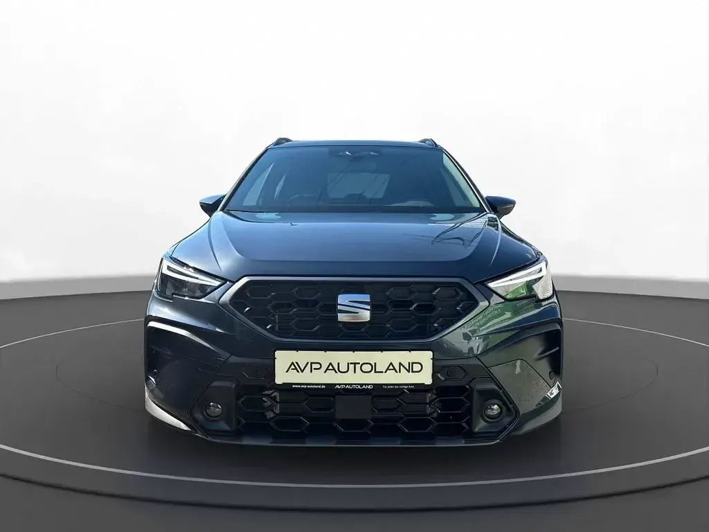 Neu Seat Arona FR 116 PS (85 kW) 2026 Grau SUV