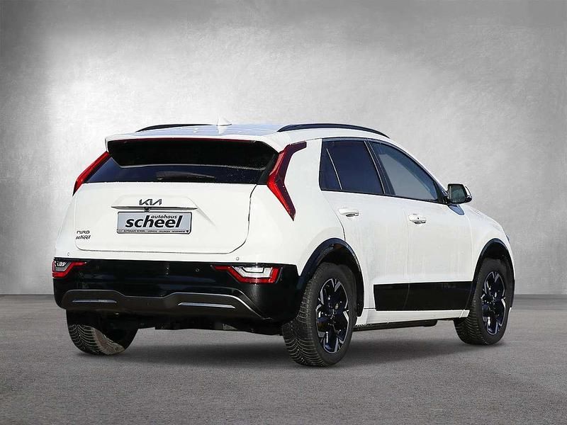 Gebraucht Kia e-Niro Inspiration 150 kW (204 PS) 2023 Weiß SUV