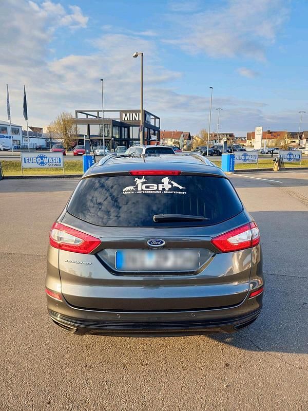 Gebraucht Ford Mondeo 240 PS (176 kW) 2017 Grau Kombi