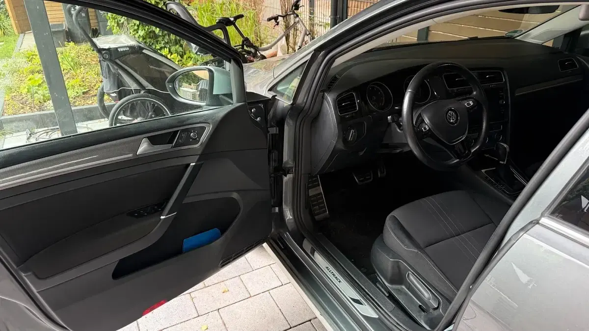 Gebraucht VW Golf Alltrack 178 PS (130 kW) 2017 Grau Kombi