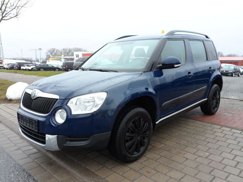 Blau Gebraucht 2011 Skoda Yeti SUV | 8.290 € (Fairer Preis) - Bild 1/4
