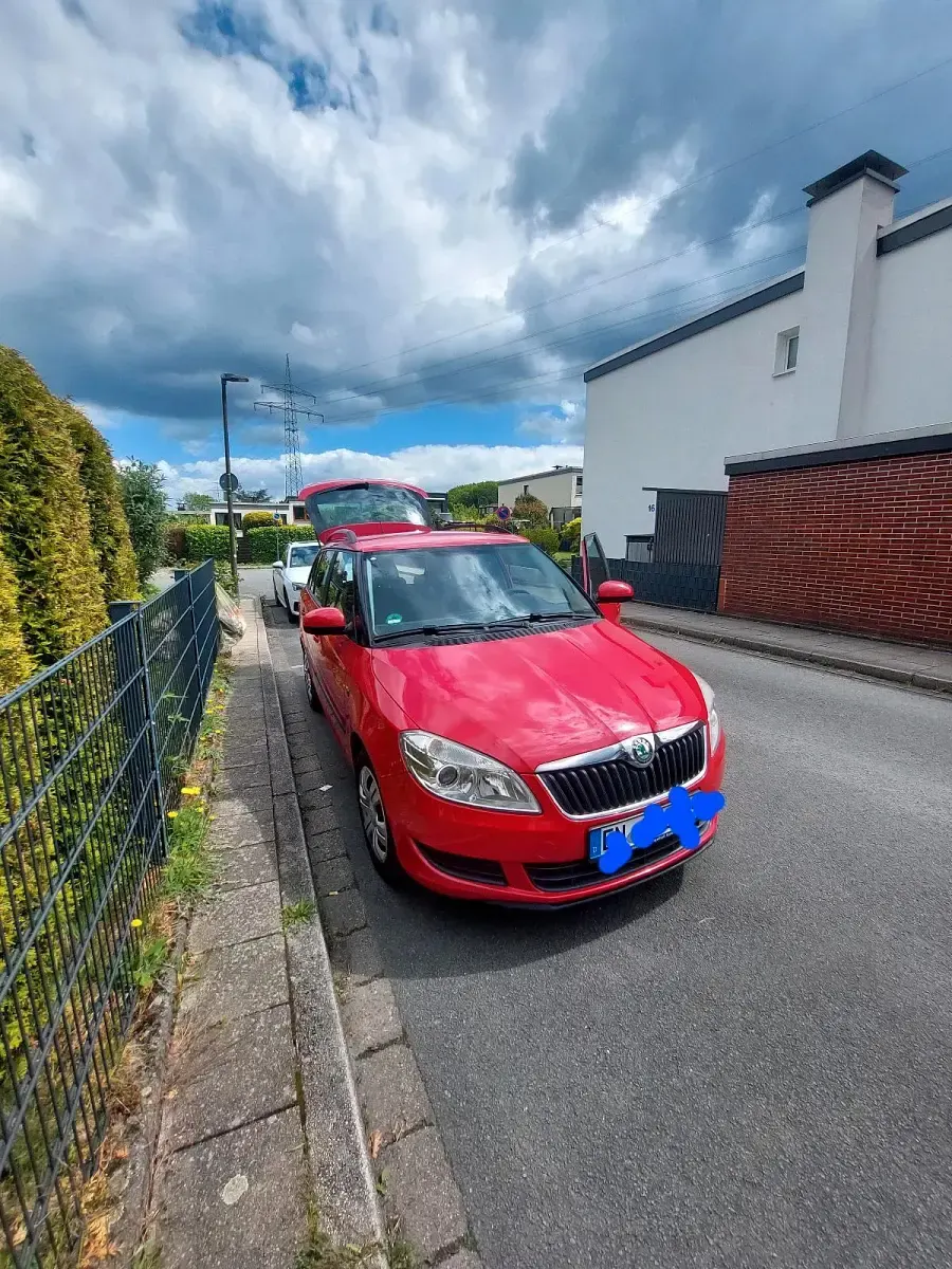 Brugt Skoda Fabia 69 HK (50 kW) 2010 Rød Sedan