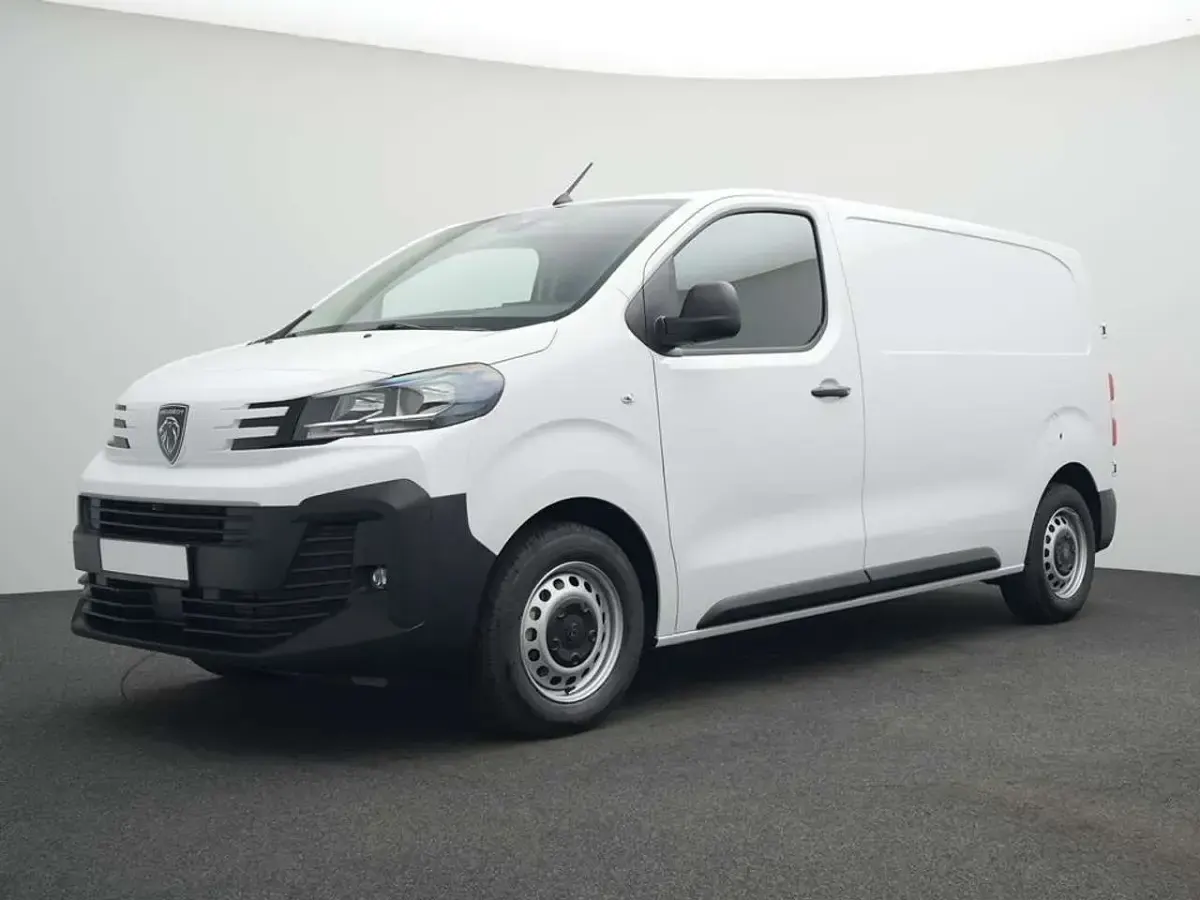 Gebraucht Peugeot Expert 144 PS (105 kW) 2025 Kaolinweiß Van