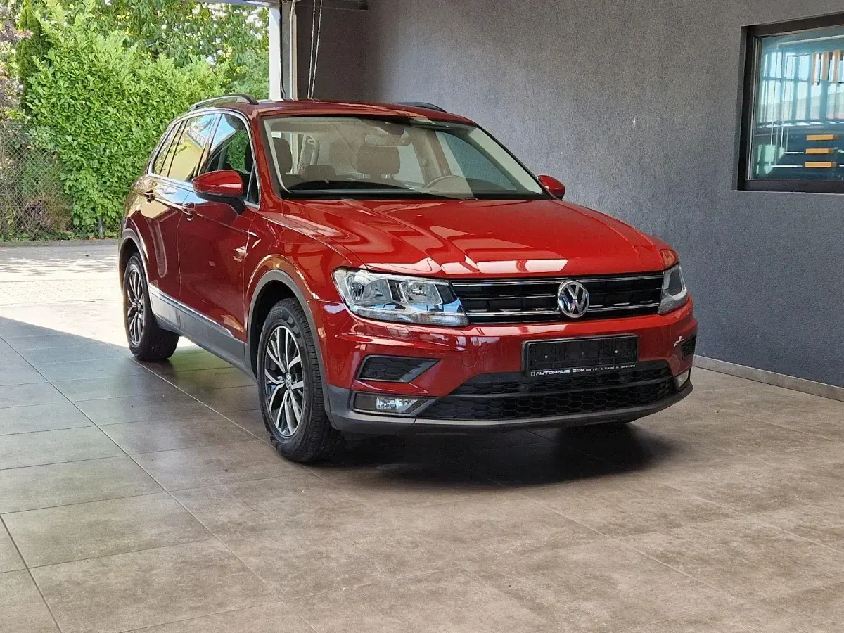 Gebraucht VW Tiguan Comfortline 150 PS (110 kW) 2017 Rot SUV