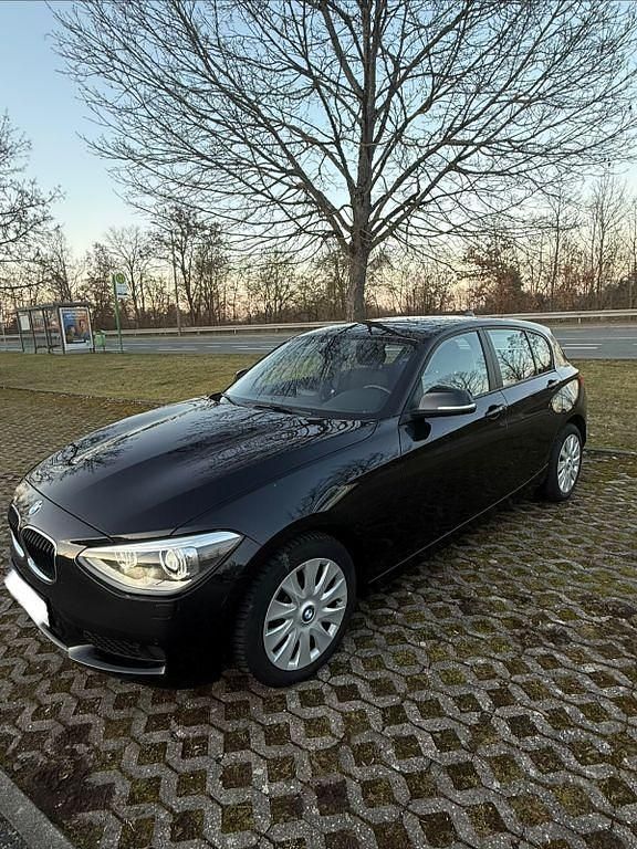 Gebraucht BMW 116 136 PS (100 kW) 2014 Schwarz Kleinwagen