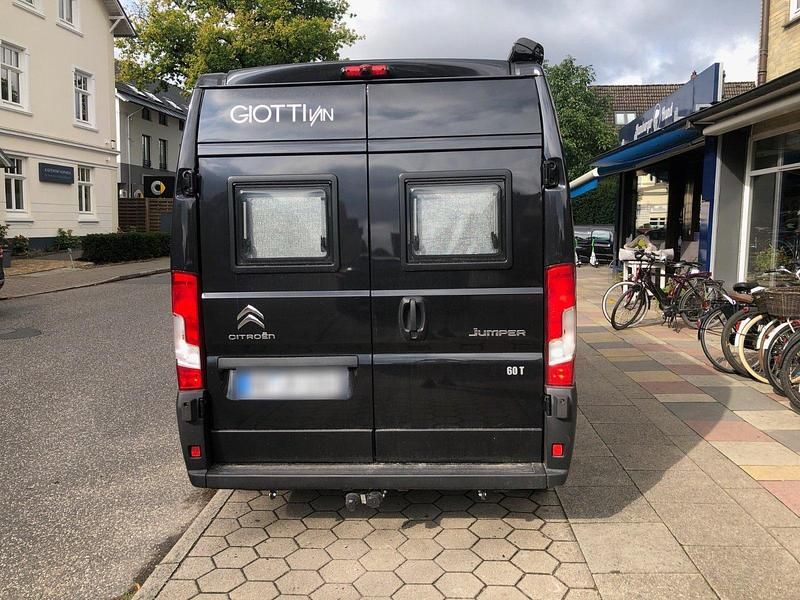 Gebraucht Citroën Jumper 140 PS (102 kW) 2023 Schwarz Van / Kleinbus
