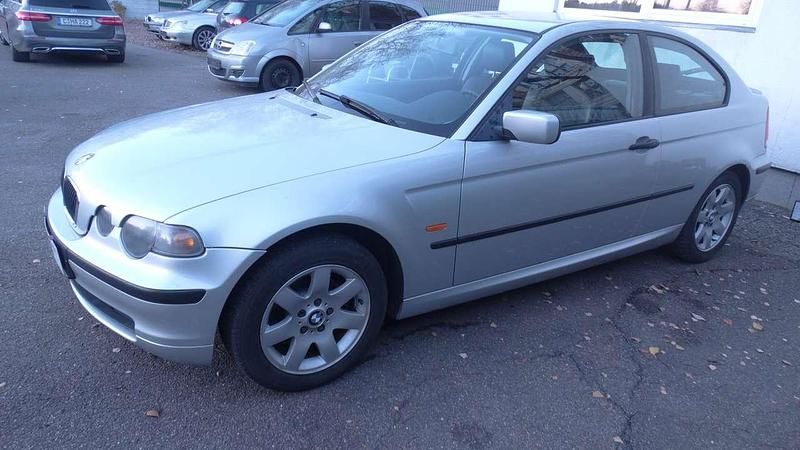Gebraucht BMW 316 Compact 116 PS (85 kW) 2003 Titansilber metallic Kleinwagen