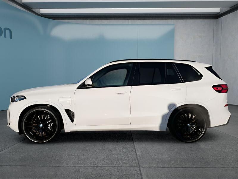 Gebraucht BMW X5 489 PS (359 kW) 2023 Weiß SUV