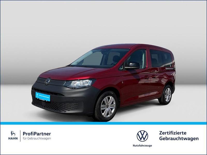 Rot Gebraucht 2024 VW Caddy Basis Van / Kleinbus | 30.490 € (Etwas zu teuer) - Bild 1/3