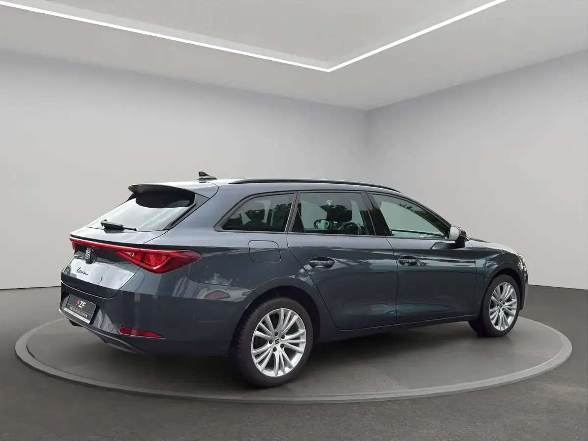 Gebraucht Seat Leon ST Style 150 PS (110 kW) 2024 Grau Kombi