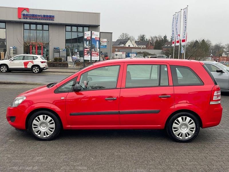 Gebraucht Opel Zafira Selection 116 PS (85 kW) 2009 Powerrot b Van / Kleinbus