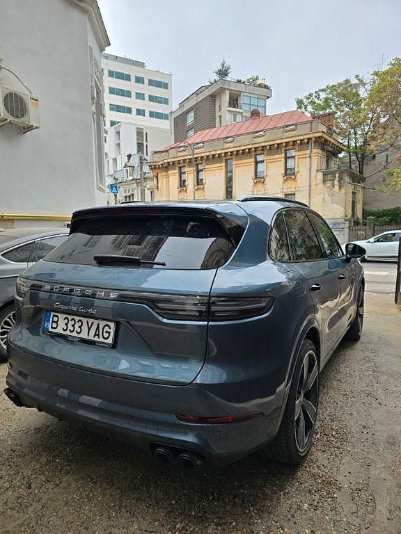 Blau Gebraucht 2019 Porsche Cayenne Turbo SUV | 95.000 € - Bild 1/4