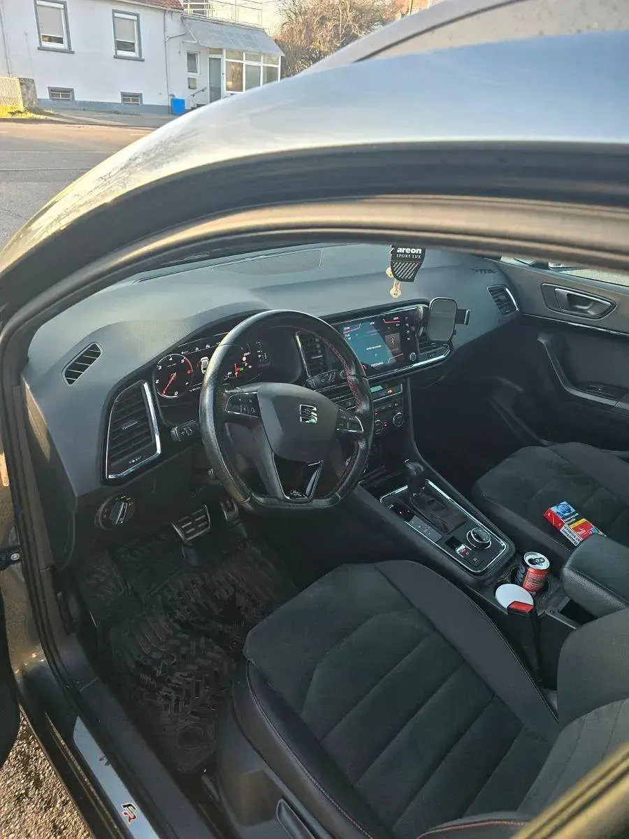Gebraucht Seat Ateca 4Drive 150 PS (110 kW) 2020 Grau SUV